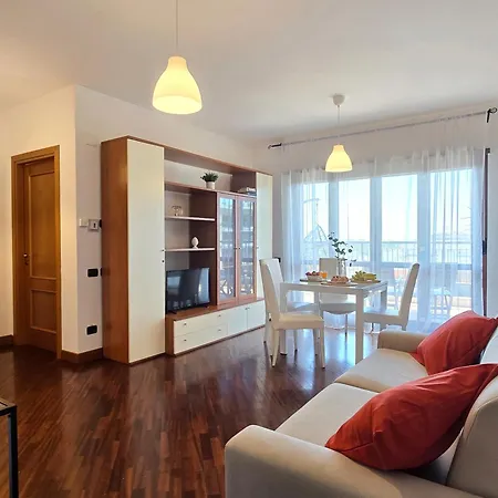 Golden Hour - Panoramic Terrace Apartmán Fiumicino